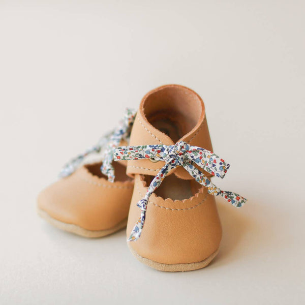 Baby shoes leather mary janes sowa boston small business gift shop boutique store