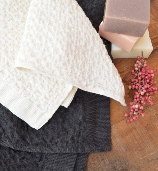 Natural Cotton Waffle Weave Tea Towel - absorbent kitchen cloth - Mungo