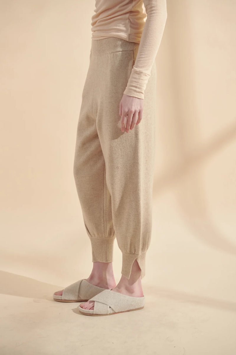 Amente cashmere jogger pants shop boston sustainable fashion boutique