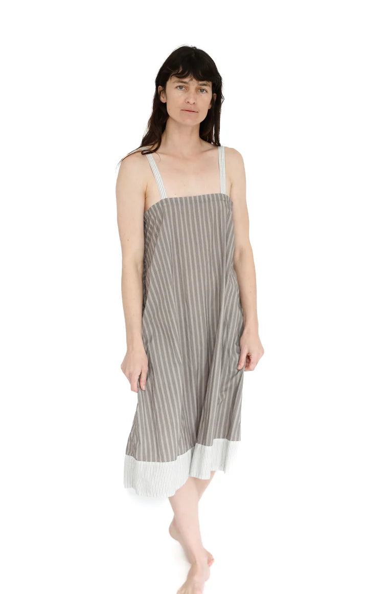 Woman wearing a striped dress on a white background

Domi slip dress nightgown organic cotton pjs pajamas sleepwear loungewear shop boston sowa boutique store gift