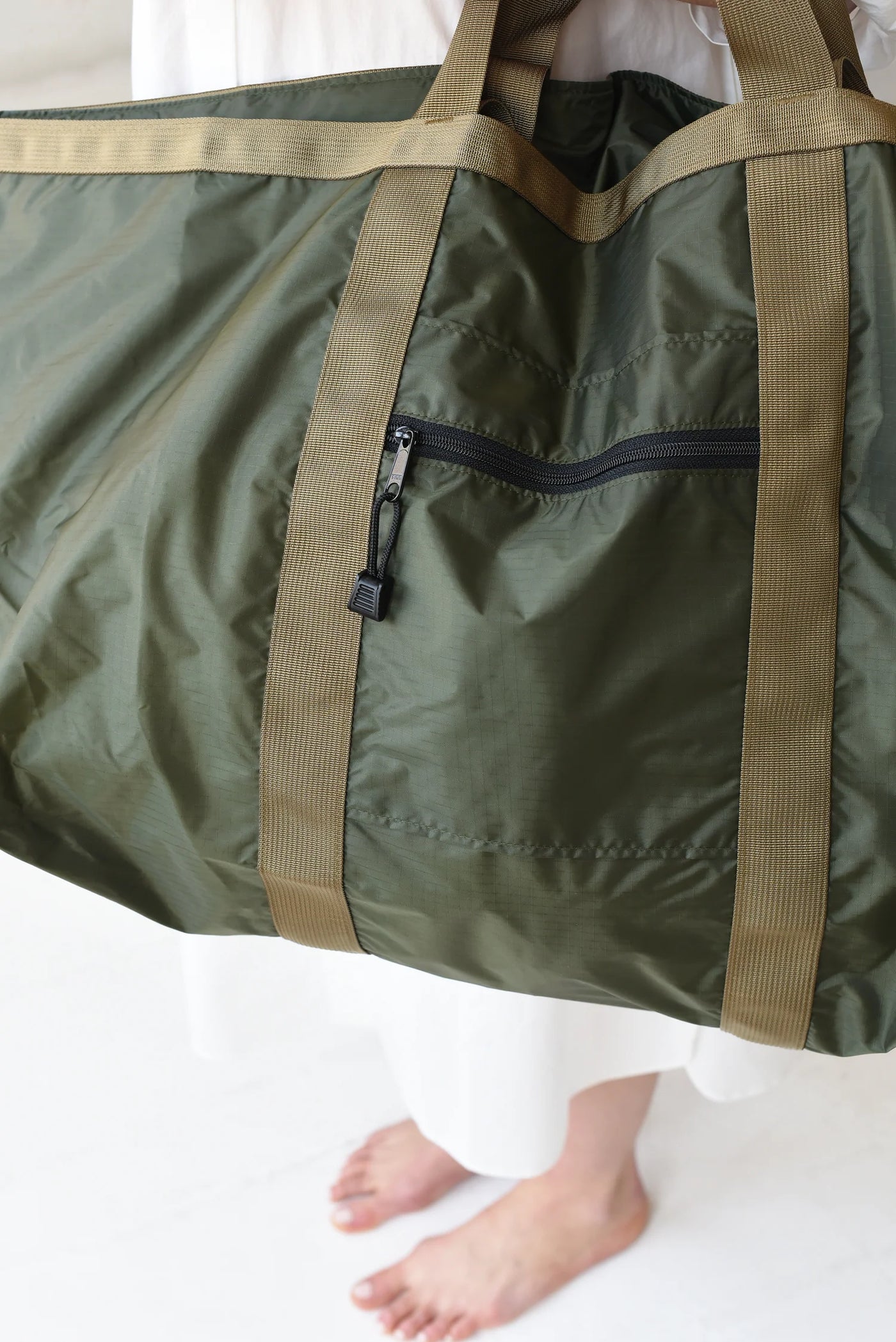 Nylon Weekender - Olive | Stitch & Tickle – Stitch and Tickle