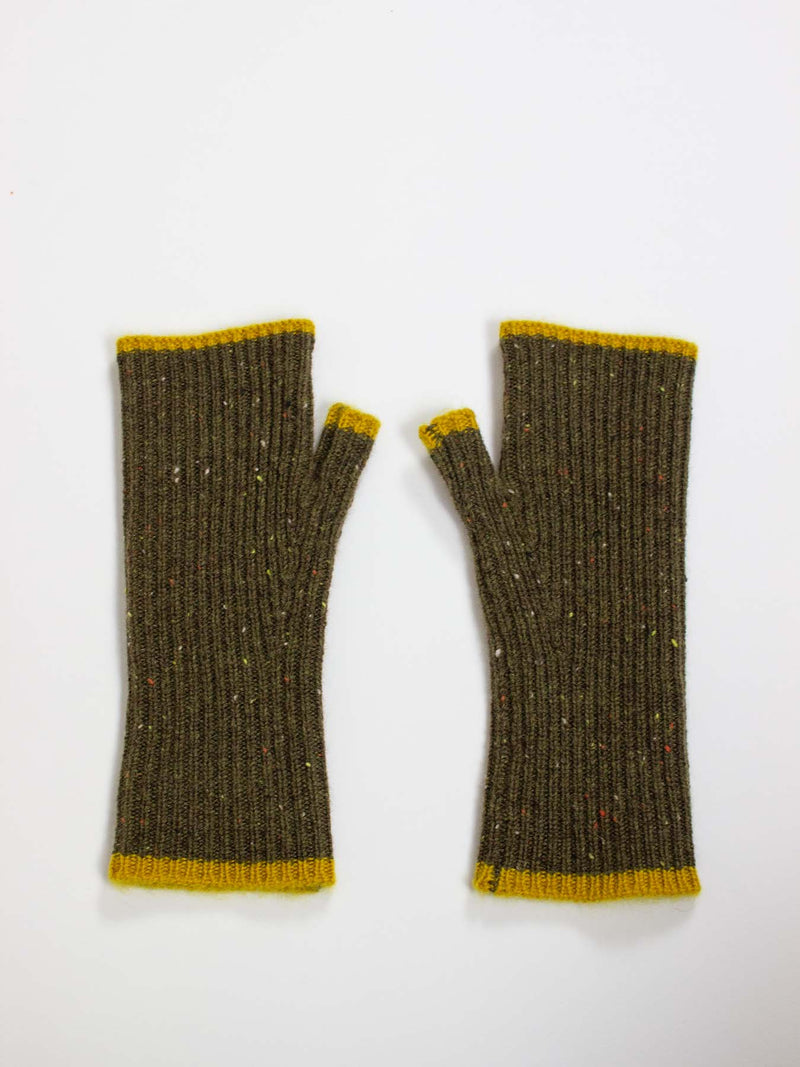 Ribbed Cashmere Fingerless Gloves - Speckled Green with Mustard Border