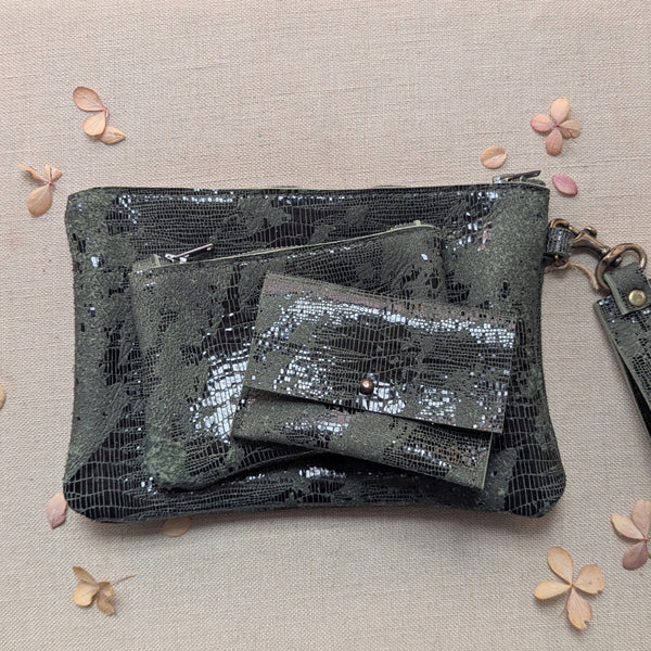Small Pouches and Wallets - Distressed Camo
