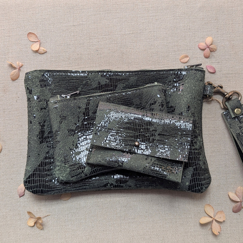 Small Pouches and Wallets - Distressed Camo