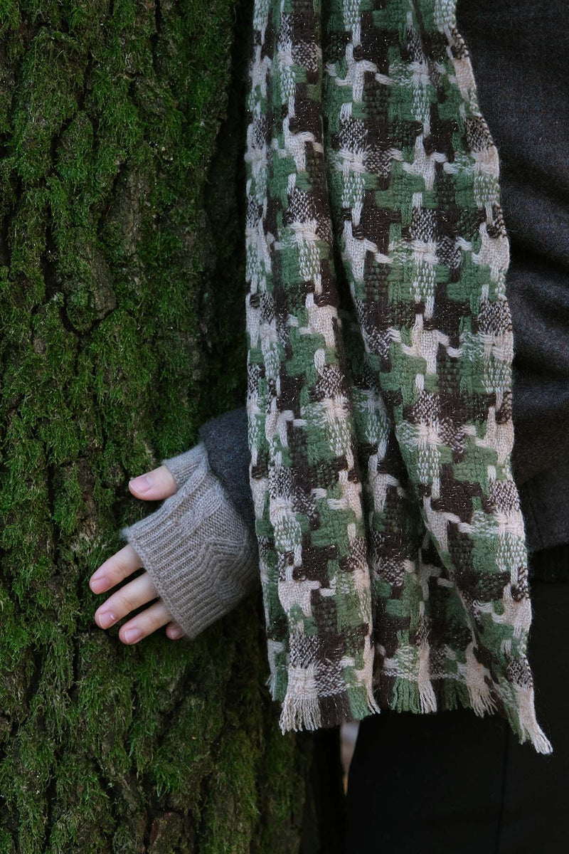 Oats & Rice cashmere scarf houndstooth shop boston gift store luxury gifts