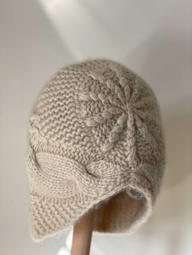 Oats & Rice cashmere beige beanie shop boston gift store luxury gift sowa boutique winter