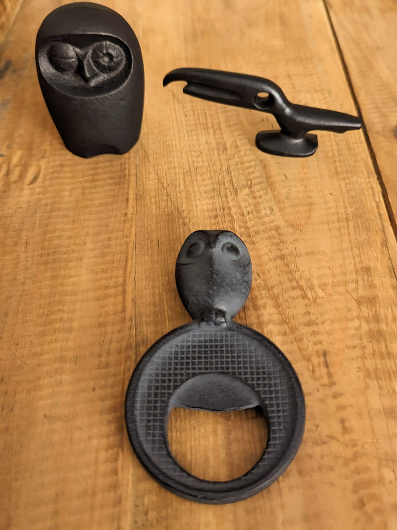 Cast iron Japanese bottle opener designed by Baba Tadahiro boston market small business gift shop sowa