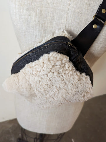 The Opera Shearling Belt Bag - Thumbnail 4
