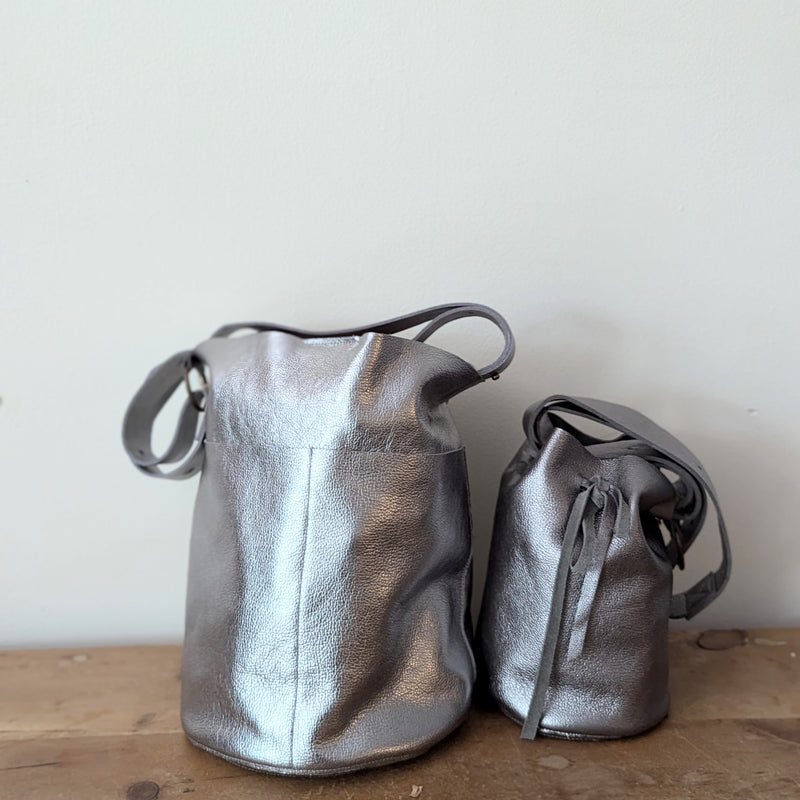 Stitch and Tickle handmade bucket bag made in Boston made in usa leatherwork leathercraft SoWa 