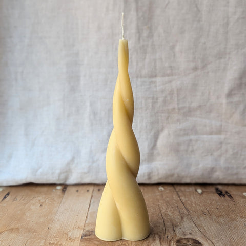 Large Handmade Beeswax Candles - Natural Twist - Thumbnail 2