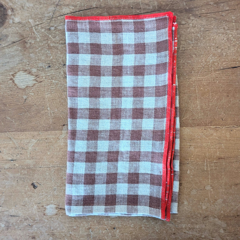 locally made in Massachusetts USA merchant and mill linen napkins set gift shop boston sowa boutique store dinner table gingham checker pattern