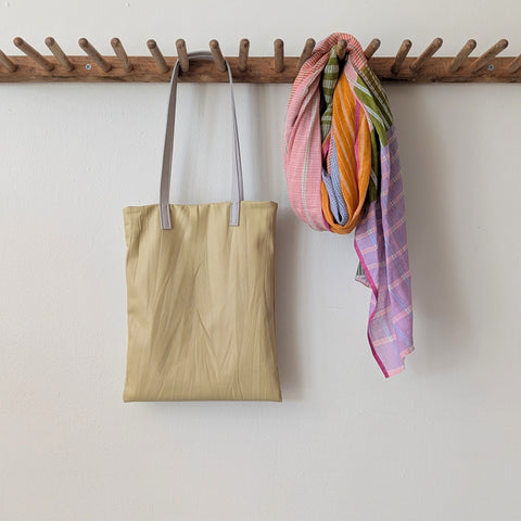 Small Vertical Tote - Washed Lambskin - Thumbnail 3