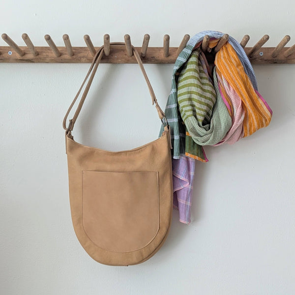 Stitch and Tickle crossbody Bag shoulder hobo bag made of soft Italian leather shop boston handmade sowa gift store handmade leatherwork 