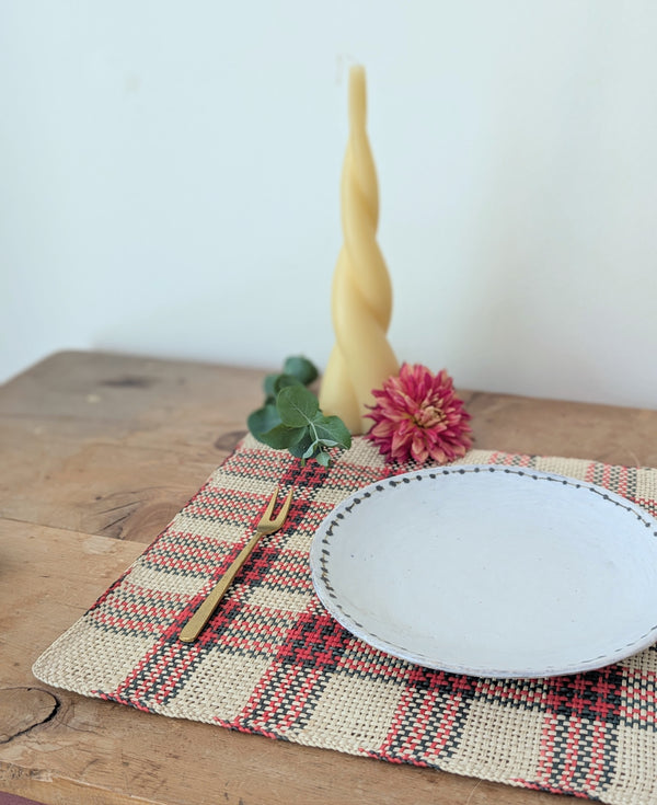 Handwoven Straw Placemats - Set of 2 - Red and Green