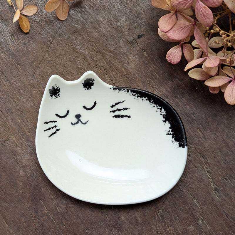 Mini Sleeping Cat Plate
