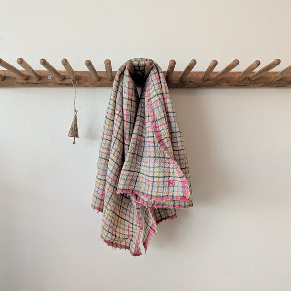 Wool Scarf - Daisy Pink