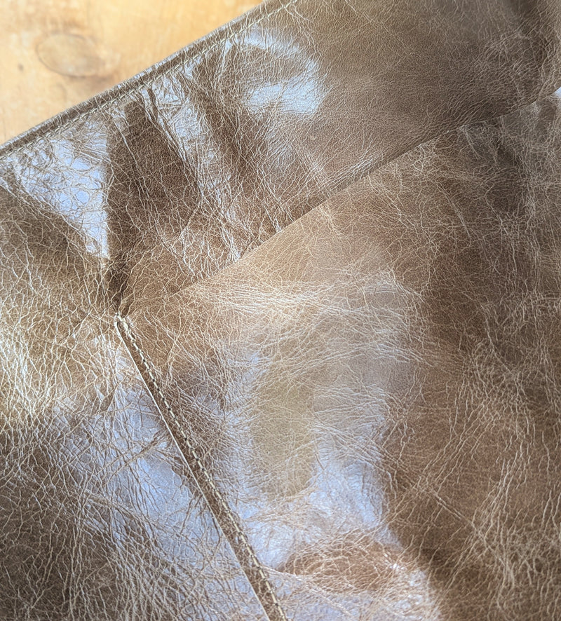 Close-up of Stitch and Tickle Everyday Carryall bag in Chai 