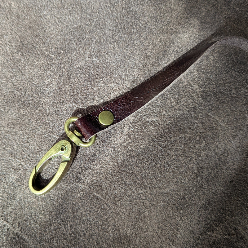 Key strap of a Stitch and Tickle Passy Bag in Espresso 