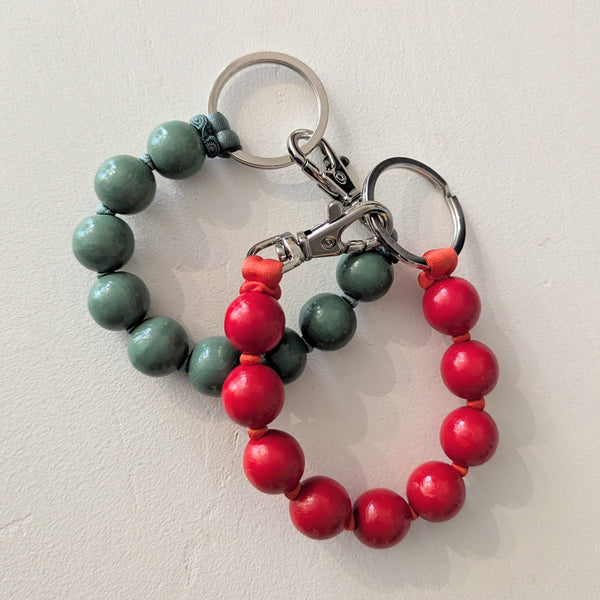 Short Big Bead Perlen Keychain - Multiple Colors