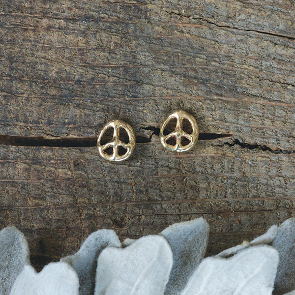 Emilie Shapiro Rough 14K gold peace sign stud earrings.  Boston shop sowa gift store small business boutique 