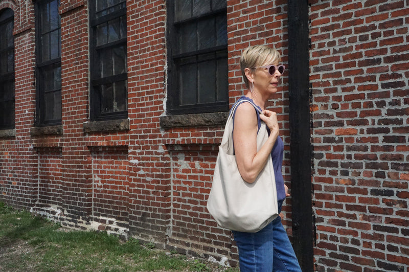 The  Large Slouch Bag - Light Grey