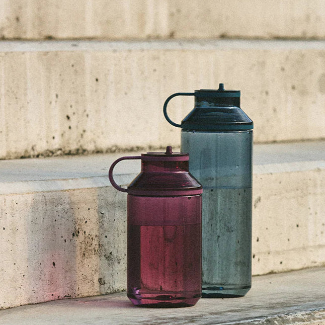 Kinto Active water bottles of different colors and designs on concrete steps.

Japanese water bottles plastic clear BPA free KINTO sowa Boston gift shop boutique store