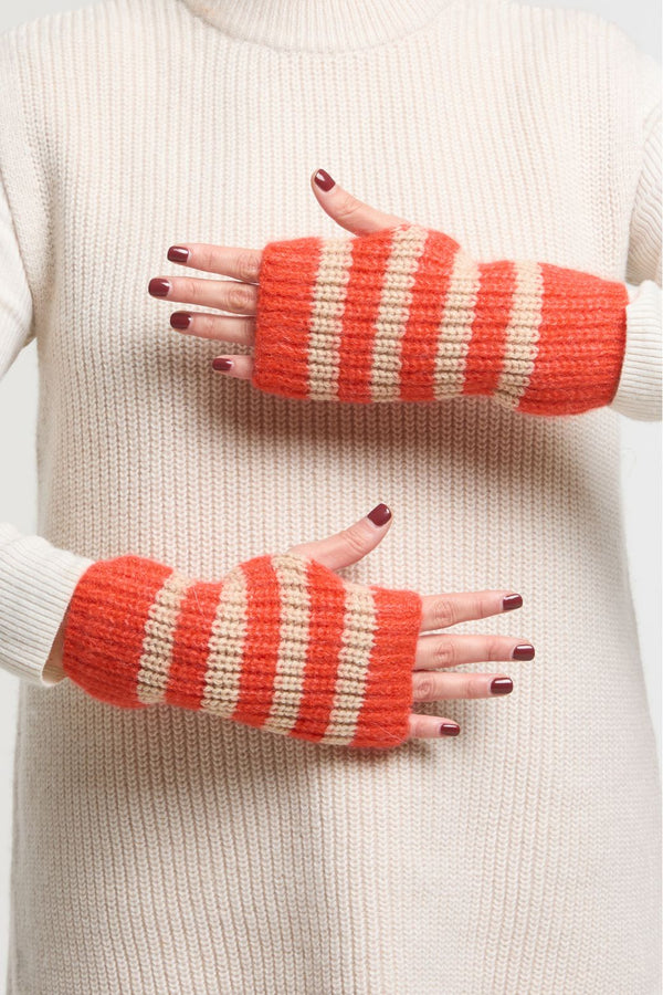 Ma Poesie Orange Orla Mittens