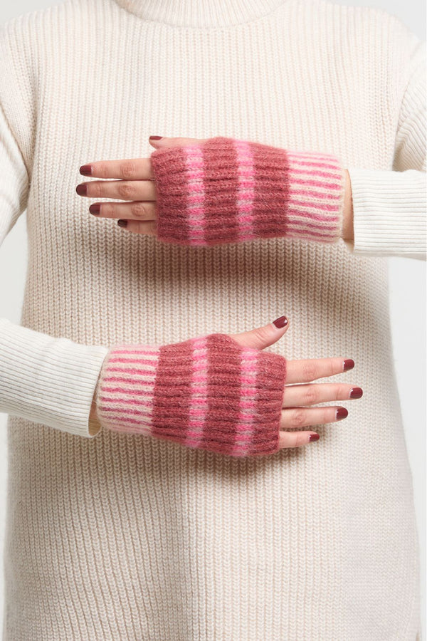 Ma Poesie Pink Hind Mittens