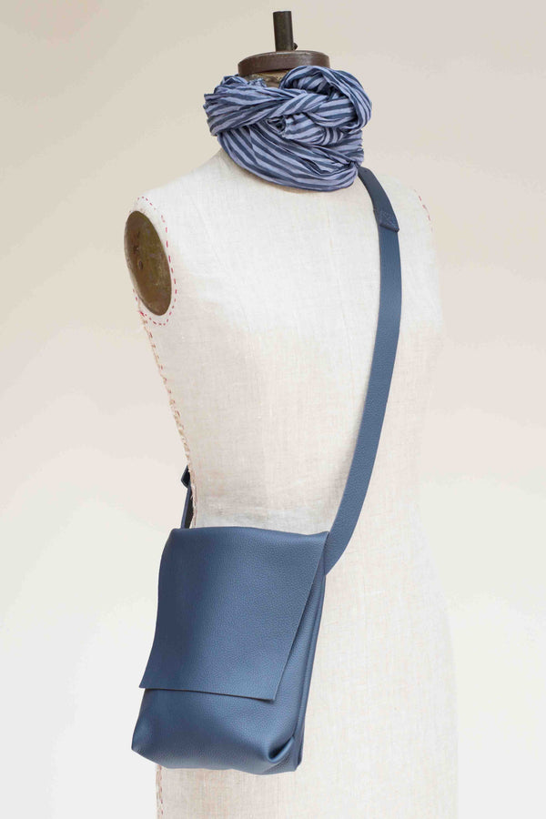 Stitch and Tickle handmade leather bolsa bag made in Boston made in usa leatherwork leathercraft SoWa 