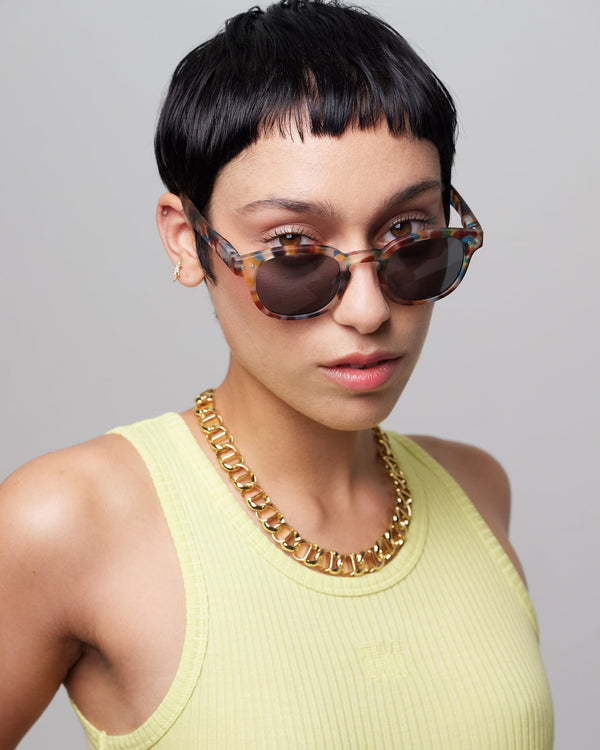 Sunglasses (C)