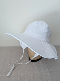 Hansel from Basel Noona Sun Hat - Black & White | Stitch and Tickle