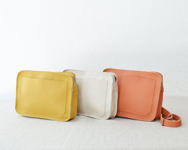 Stitch and tickle hip bag waist bag fanny pack belt bag small city bag purse pocketbook made in boston leather shop 