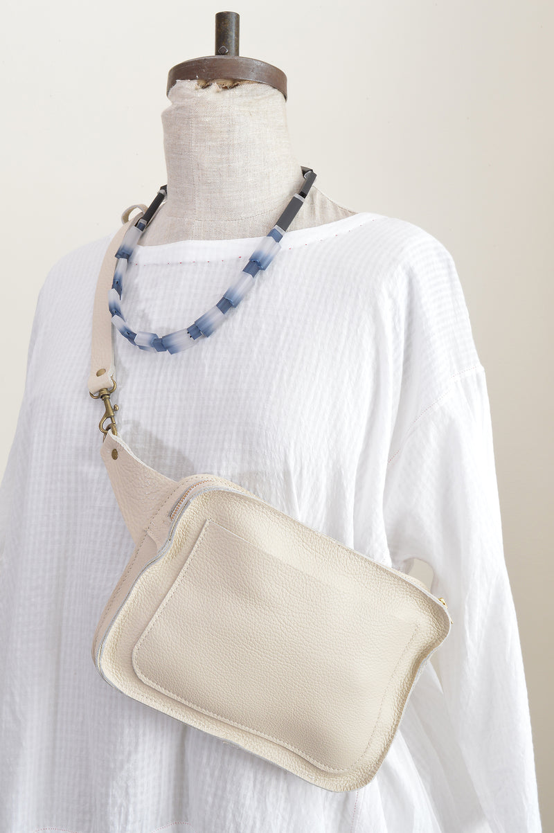 Stitch and tickle hip bag waist bag fanny pack belt bag small city bag purse pocketbook made in boston leather shop 