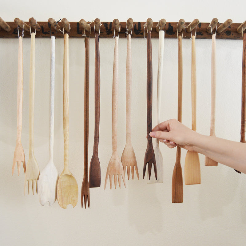 Hand carved clefted wood spoon from Two Tree Studio.  Finished with walnut oil for high-heat cooking, the clefted scoop is available in reclaimed, bleached & whitened spalted maple, walnut (dark) and maple (light).  Made in Brooklyn New York