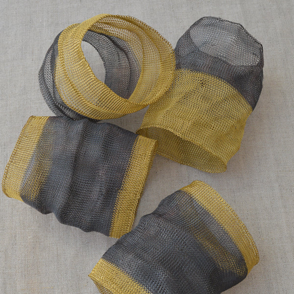 Two Color Cylinder Wire Cuff