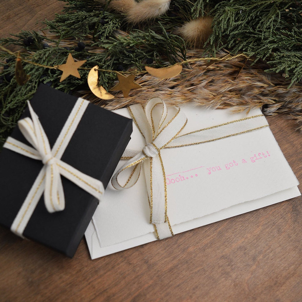 Elegant Christmas Gift Wrapping Ideas