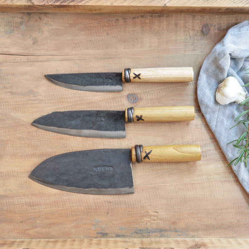 Technique Set of 3 Knives with Wooden Storage/Cutting Board 