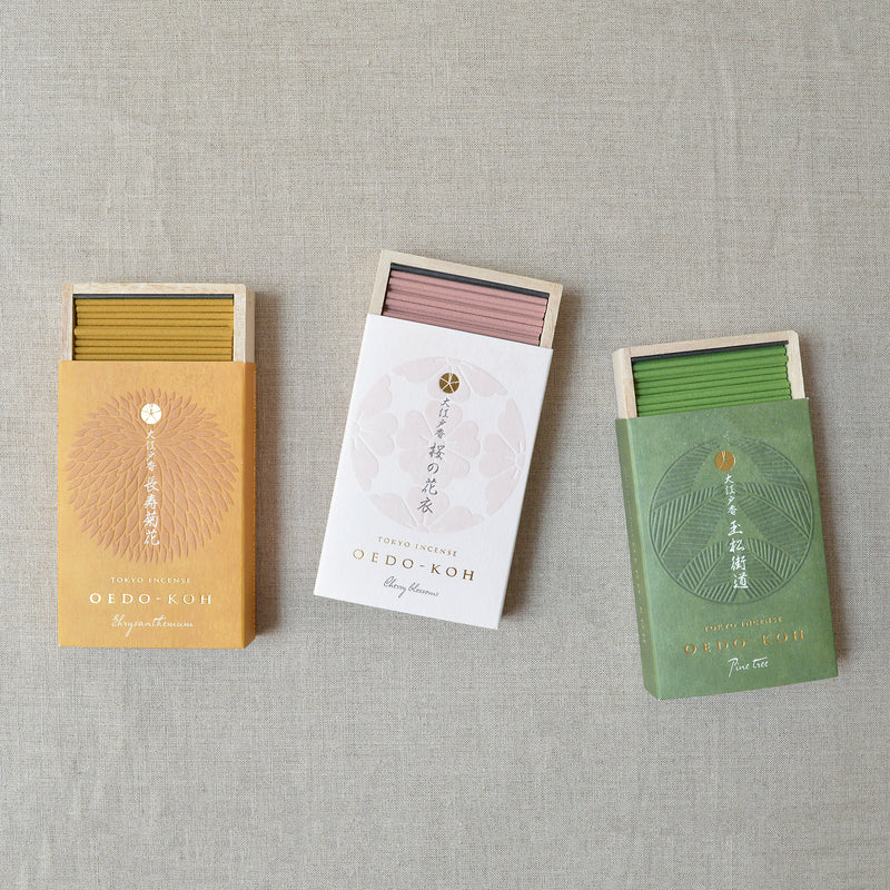 Oedo-Koh incense is perfect for refreshment and relaxation. Chrysanthemum, cherry blossom, pine tree. Clean burning, pure scent. Gift idea