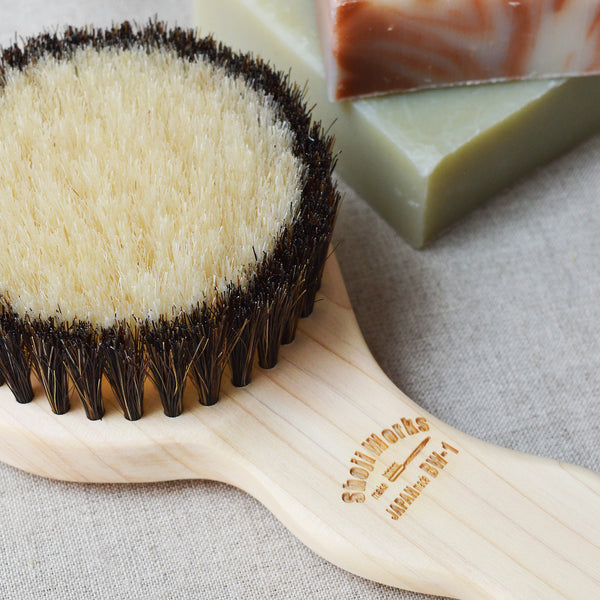 Shoji Works Japanese body massage scrub brush with ergonomic Japanese cypress handle. White and brown horsehair. Shop gift store sowa boston bath body care