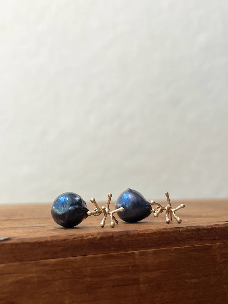 Julie Cohn Bronze Stamen Midnight Pearl earrings. Shop Boston