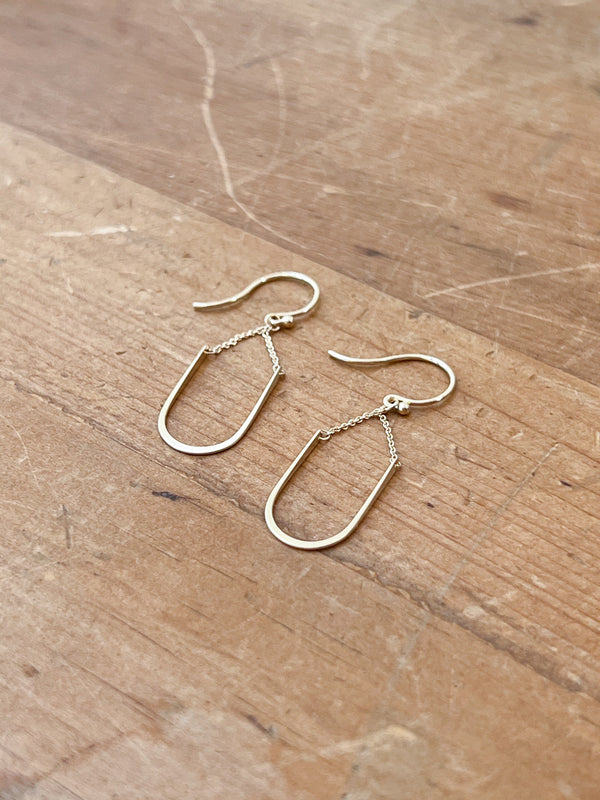 Carla Caruso Small Modern Arch Earrings. Shop Boston
