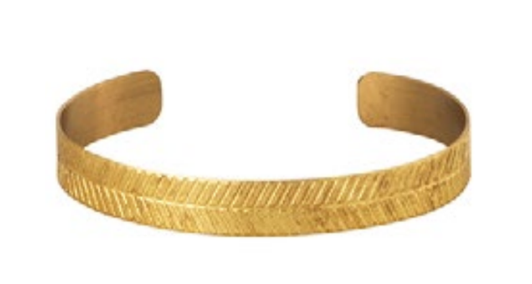 Simple brass bracelet to wear alone or stacked with others.