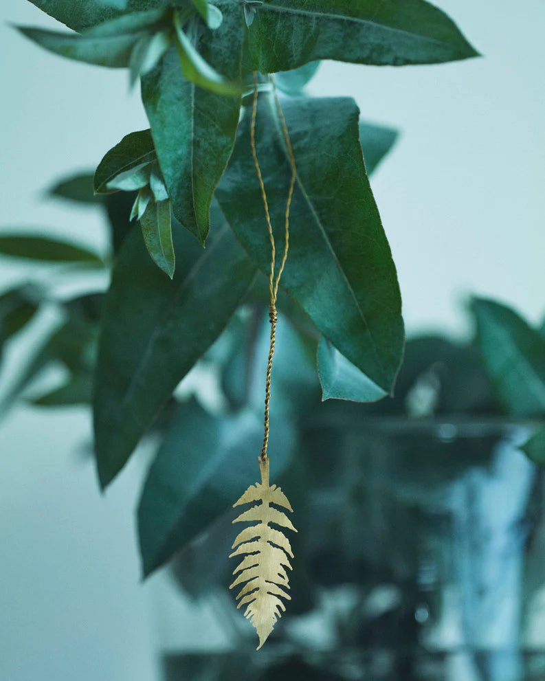 Intricate Leaf Ornaments - Brass