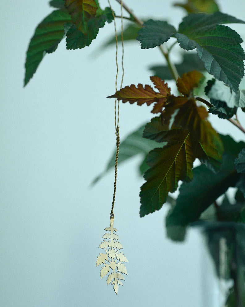 Intricate Leaf Ornaments - Brass